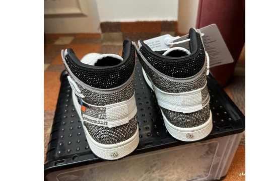 Shoes Jordan AJ-1105 Designed Diamond 1111